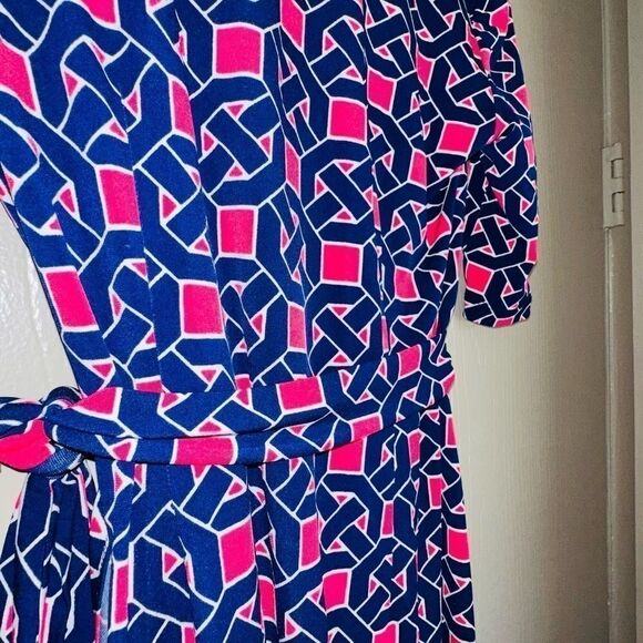 Maggy London pink/blue geometric wrap dress sz 10 - Picture 8 of 16